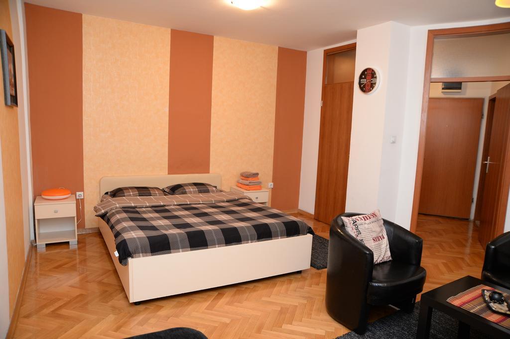 Exclusive Central Apartments Üsküp Dış mekan fotoğraf