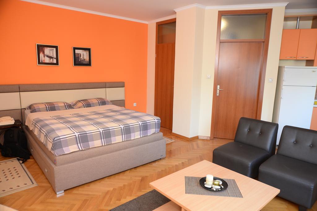Exclusive Central Apartments Üsküp Dış mekan fotoğraf
