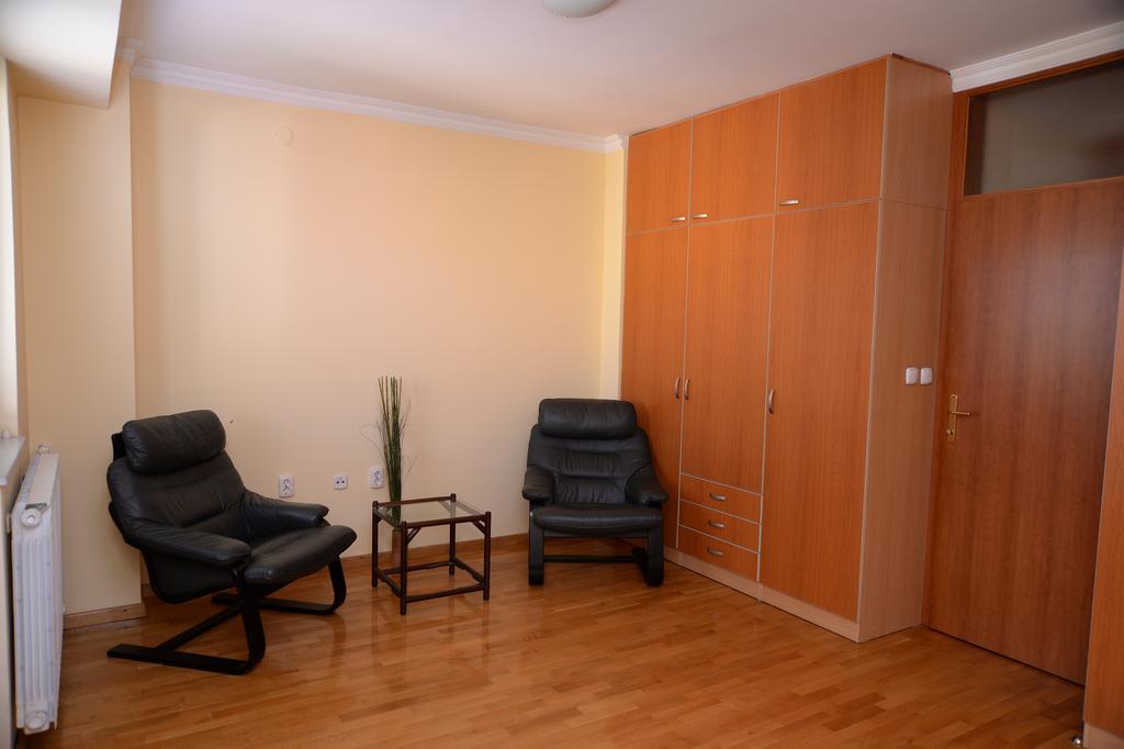 Exclusive Central Apartments Üsküp Dış mekan fotoğraf