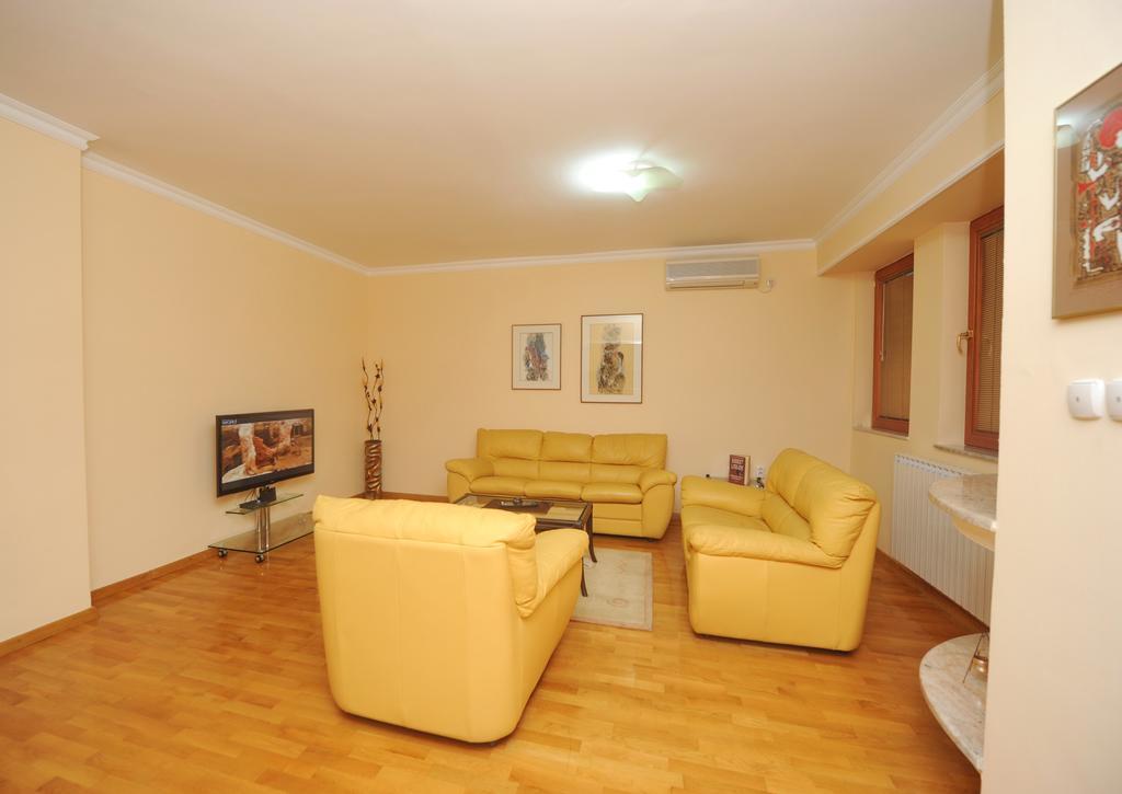 Exclusive Central Apartments Üsküp Dış mekan fotoğraf