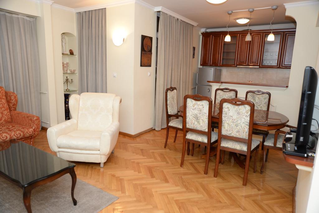 Exclusive Central Apartments Üsküp Dış mekan fotoğraf