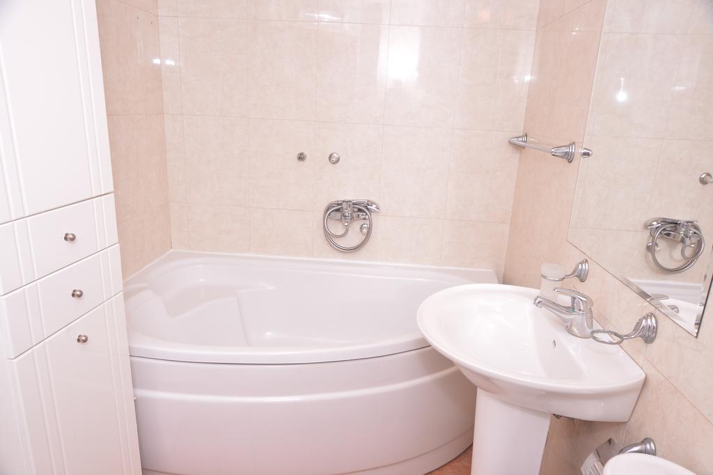 Exclusive Central Apartments Üsküp Dış mekan fotoğraf