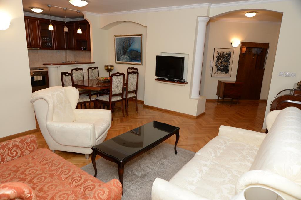 Exclusive Central Apartments Üsküp Dış mekan fotoğraf