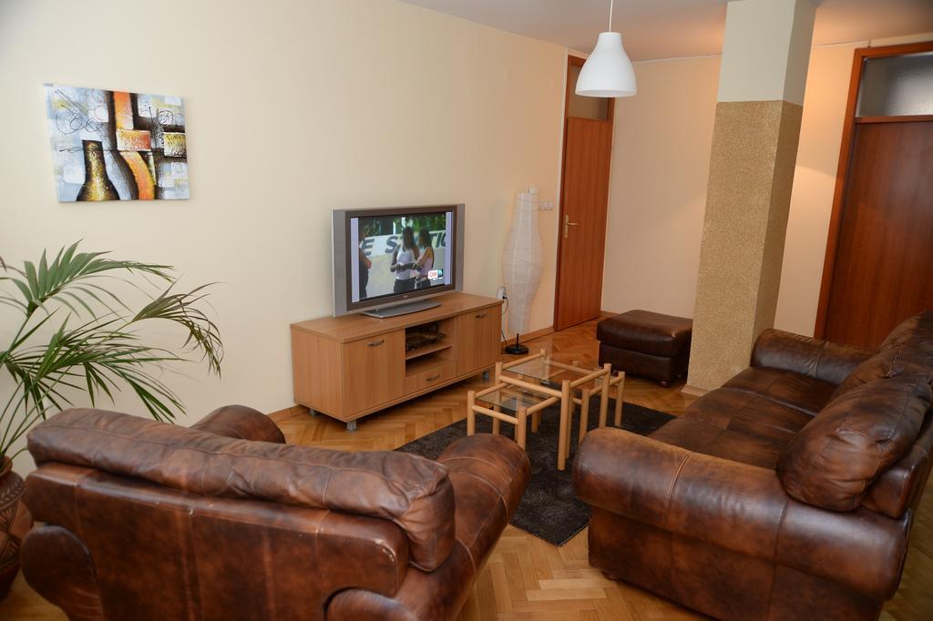 Exclusive Central Apartments Üsküp Dış mekan fotoğraf